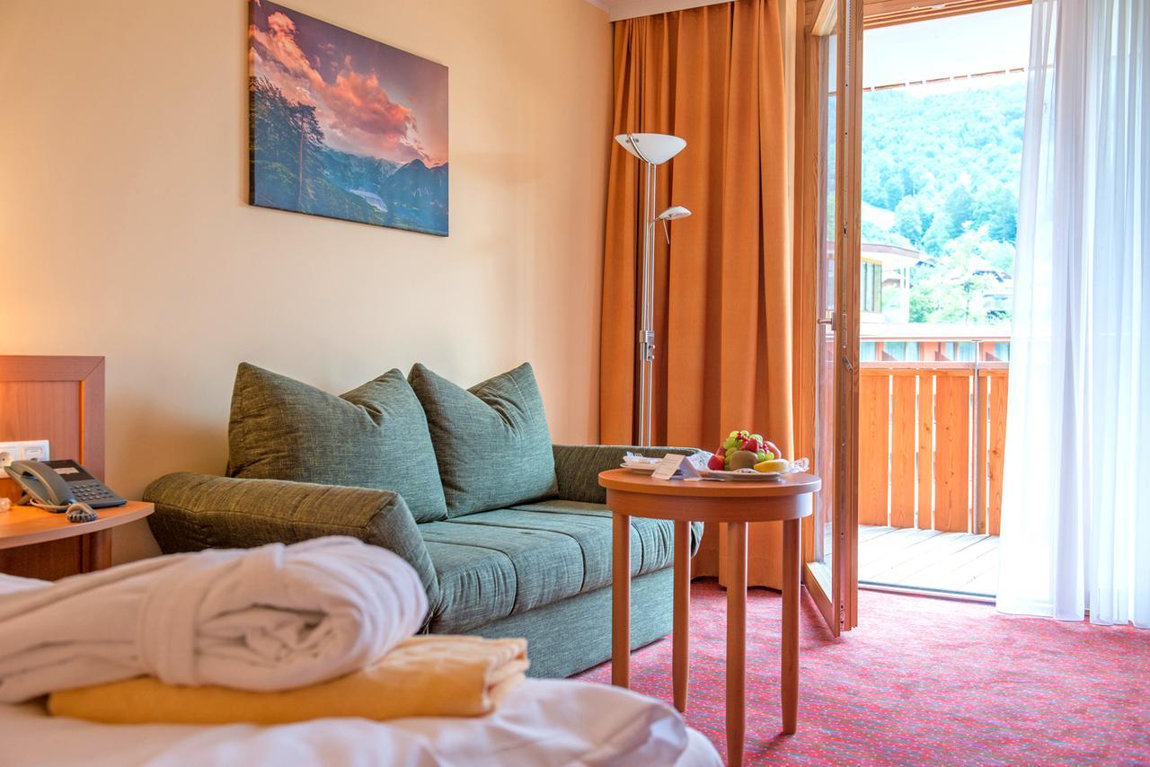 Vivea Gesundheitshotel Bad Goisern 巴德哥依斯恩 外观 照片