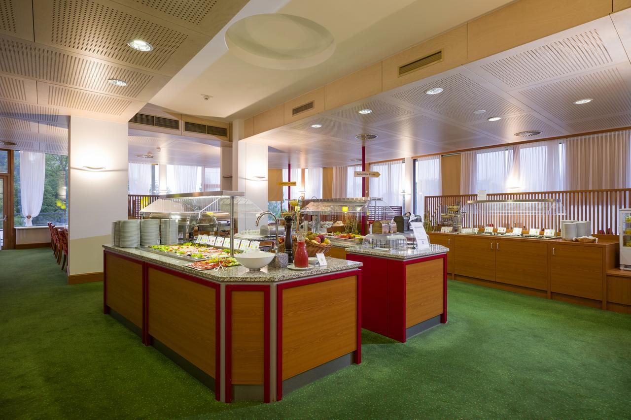 Vivea Gesundheitshotel Bad Goisern 巴德哥依斯恩 外观 照片
