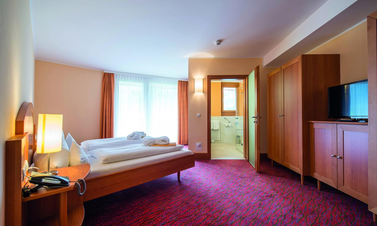 Vivea Gesundheitshotel Bad Goisern 巴德哥依斯恩 外观 照片